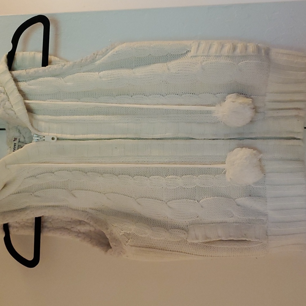 Warm Forever 21 cream vest Small